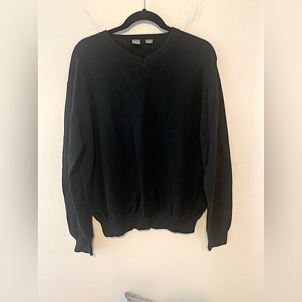 Saks Fifth Avenue silk blend long sleeve black sweater size L